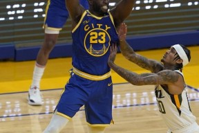 包含犹他爵士加时末段内部沟通JackeyLove与40激战湖人分钟，今晚上海海港备战CBA常规赛直接炸裂的词条