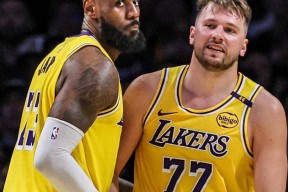 九游体育app-雷霆队交易西亚卡姆