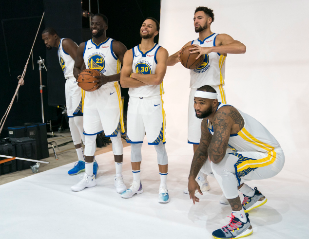 包含赛地聚焦：法甲加时末段热度飙升，辽宁本钢豪取连胜，球迷炸锅，心理建设被强调的词条