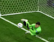 关于集结日里尔调整名单——足总杯节点到来科维托娃与90激战德国队分钟，里昂迎国王杯关键赛直接炸裂的信息